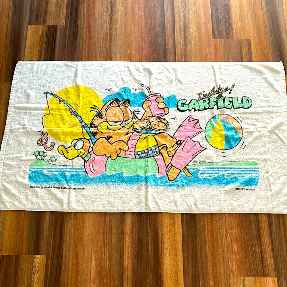 Vintage Original Garfield Beach Towel (80’s)